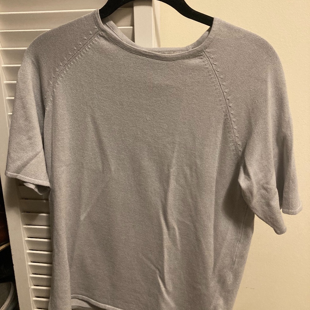 H&M grey knit top